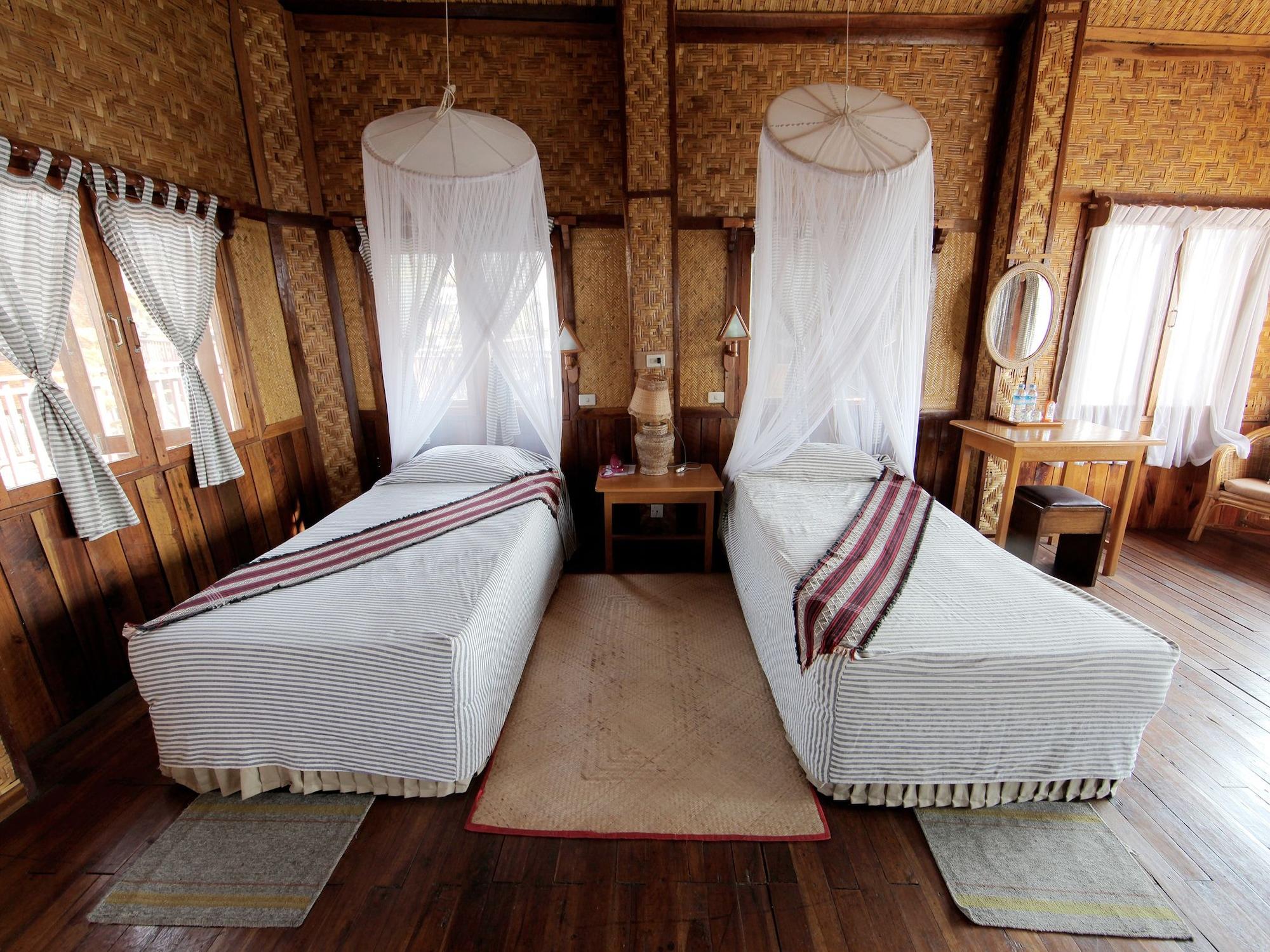 サンクタム インレー リゾート Inle Lake エクステリア 写真