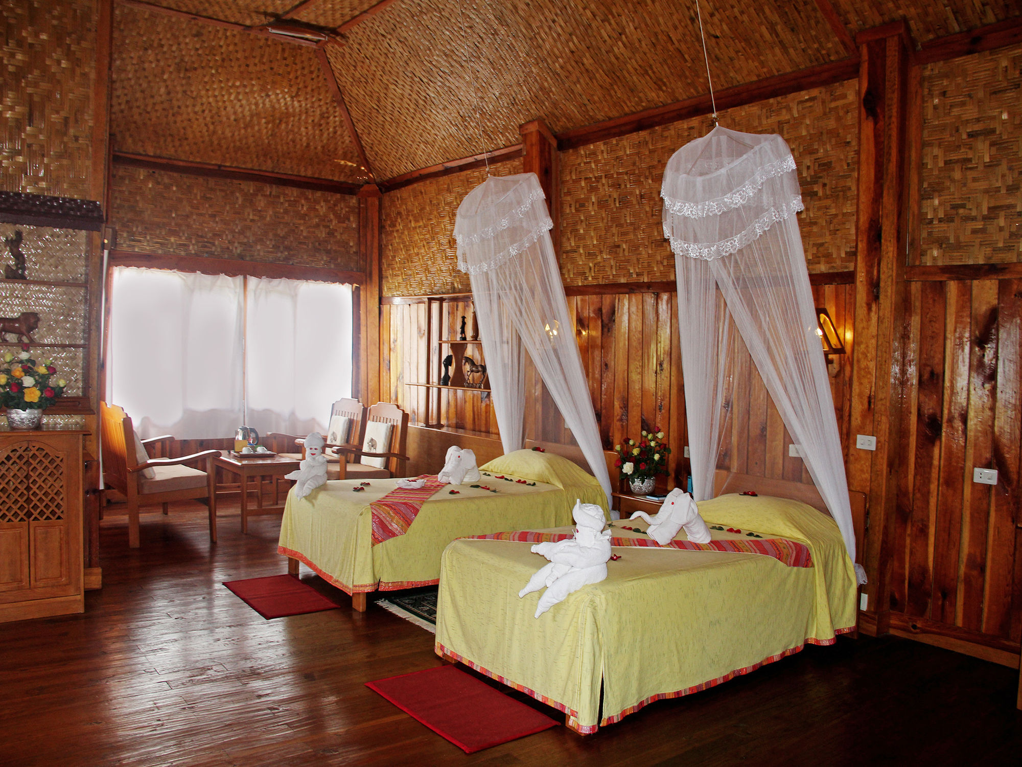 サンクタム インレー リゾート Inle Lake エクステリア 写真